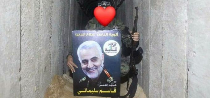 Depuis les tunnels souterrains de la Résistance palestinienne.Soleimani commande toujours…