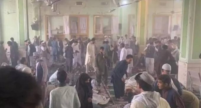 Au moins 32 martyrs dans des explosions dans une mosquée afghane à majorité chiite