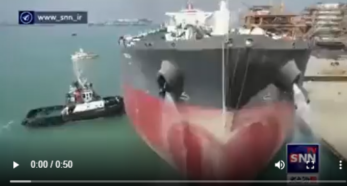 Le 2èm pétrolier de fabrication iranienne livré par la République Islamique au Venezuela et capable de transporter 800 000 barils de pétrole