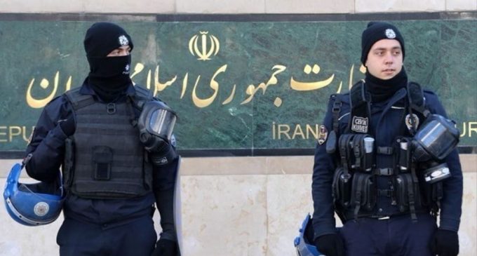 Les services secrets iraniens capturent 10 terroristes de l’Etat islamique