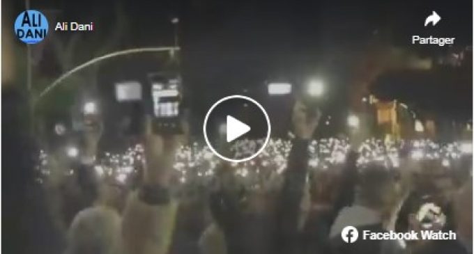 Tirana, Albanie… c’est ce que les médias dominants ne veulent pas que vous voyiez… une manifestation massive contre les politiques du gouvernement et de l’UE qui paralysent l’économie