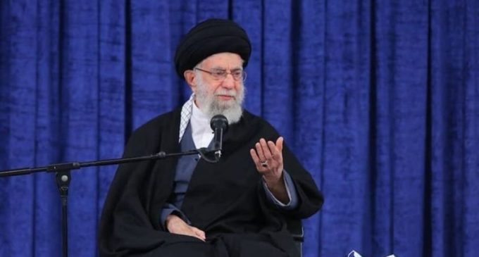 Le rôle des États-Unis dans l’attaque terroriste de Chiraz révélé : Khamenei