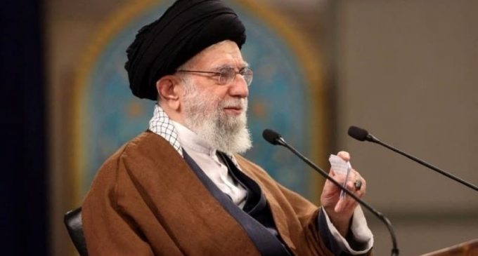 Nous ressentons votre douleur, nous continuerons à vous aider : Khamenei à la Syrie et à la Turquie