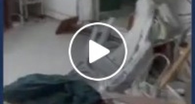 À l’aube de mercredi, des dizaines de Palestiniens ont été blessés après que les forces israéliennes ont pris d’assaut l’enceinte de la mosquée Al-Aqsa.